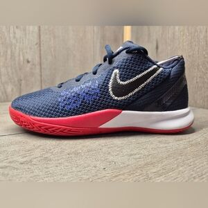 Nike Kyrie Flytrap II Basketball Shoes Navy (Size 3 Youth) Boys